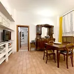 Apartment Lombarde 30 Near Piazza Il Campo Siena
