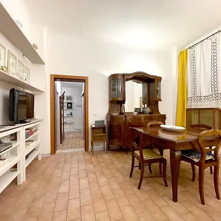 Lägenhet Lombarde 30 Near Piazza Il Campo Siena