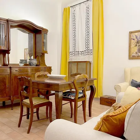 Lombarde 30 Near Piazza Il Campo Apartman