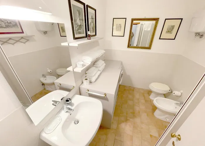 Lombarde 30 Near Piazza Il Campo Apartman